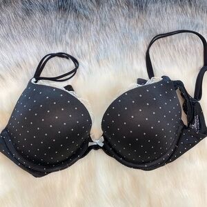 Victoria’s Secret very sexy push up bra in black with white dots
